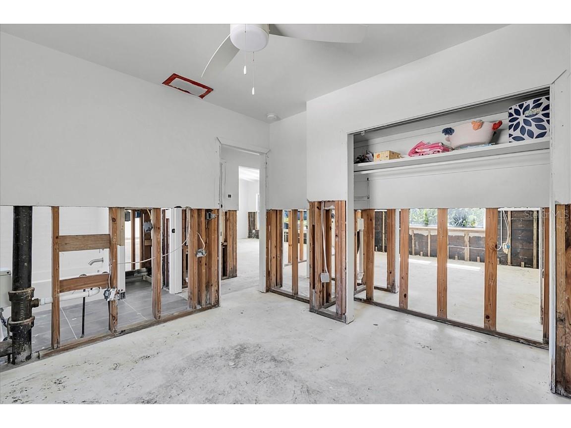 4811 Del Rio Way S Gulfport FL 33711 TB8438380 image20