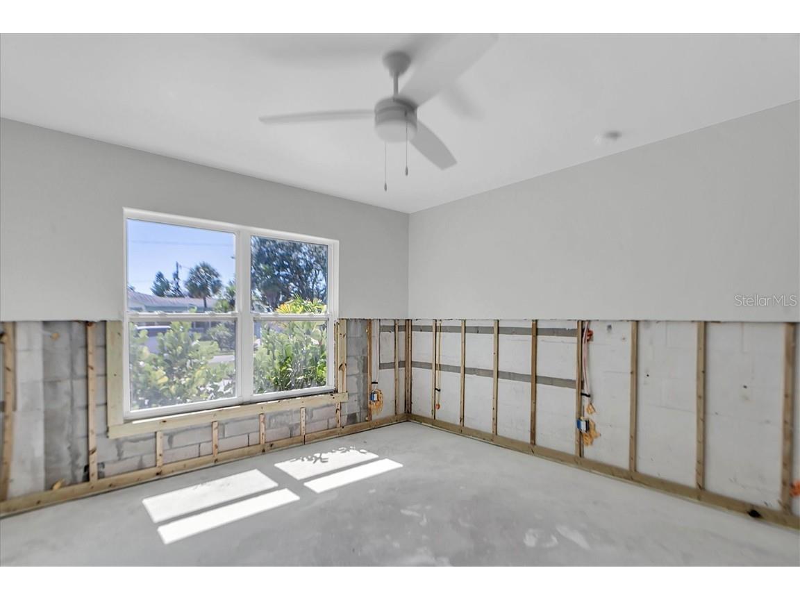 4811 Del Rio Way S Gulfport FL 33711 TB8438380 image24