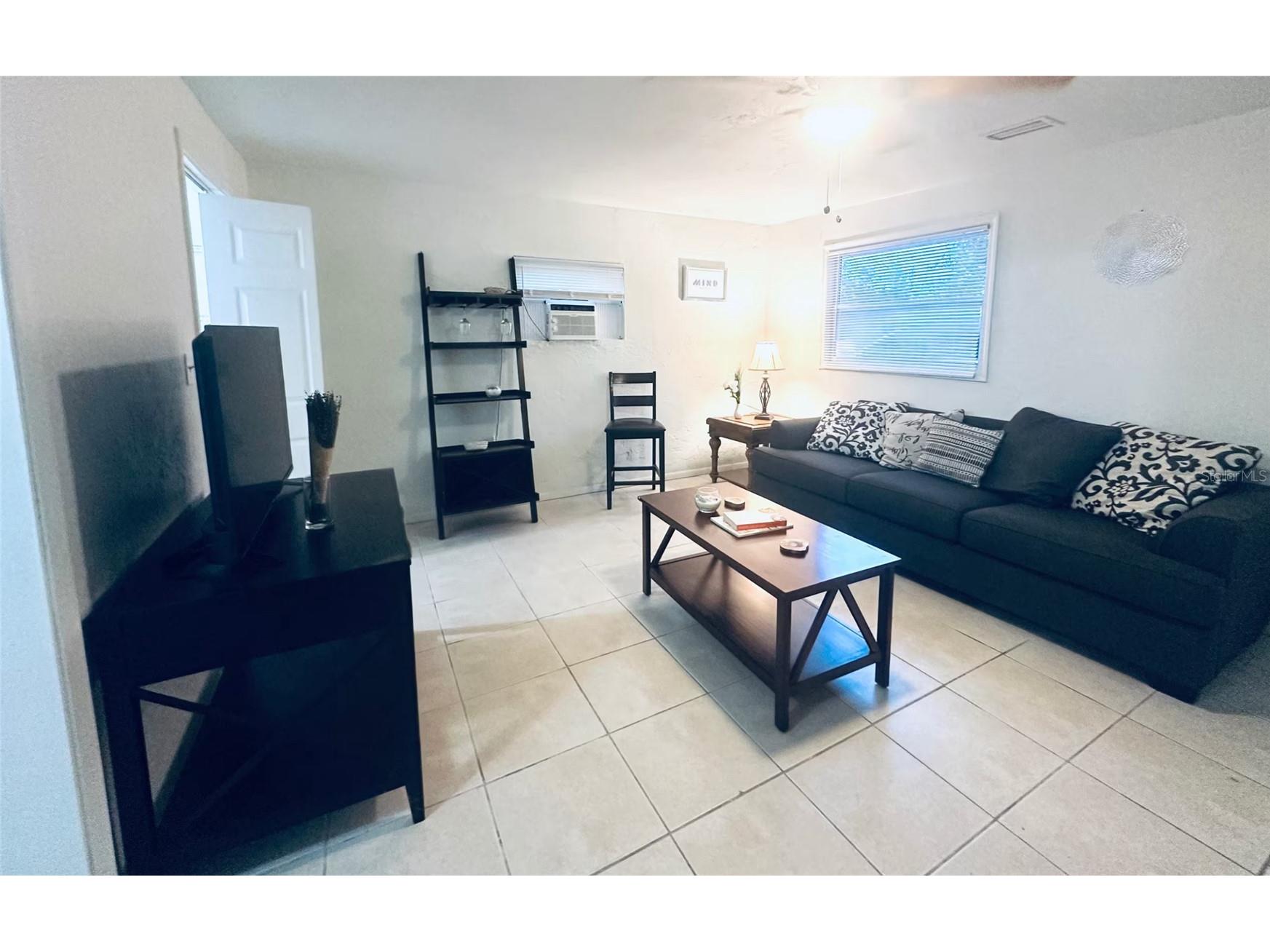 4811 Emerson Avenue S Saint Petersburg FL 33711 TB8507092 image13