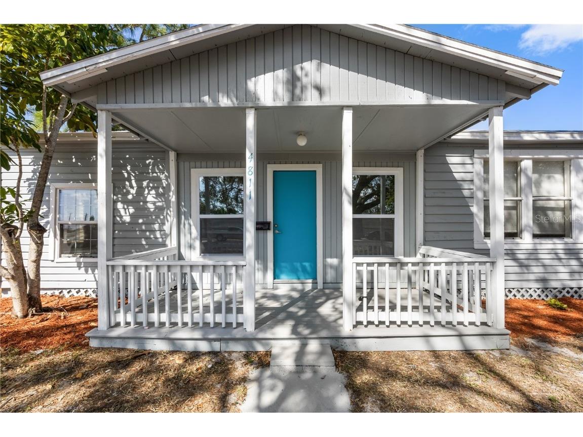 4811 Fairfield Avenue S Saint Petersburg FL 33711 U8219178 image1