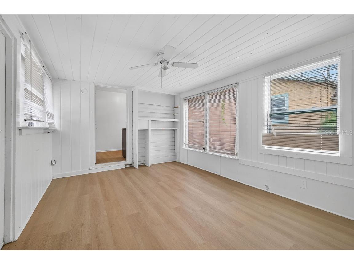 4811 Fairfield Avenue S Saint Petersburg FL 33711 A4667099 image10