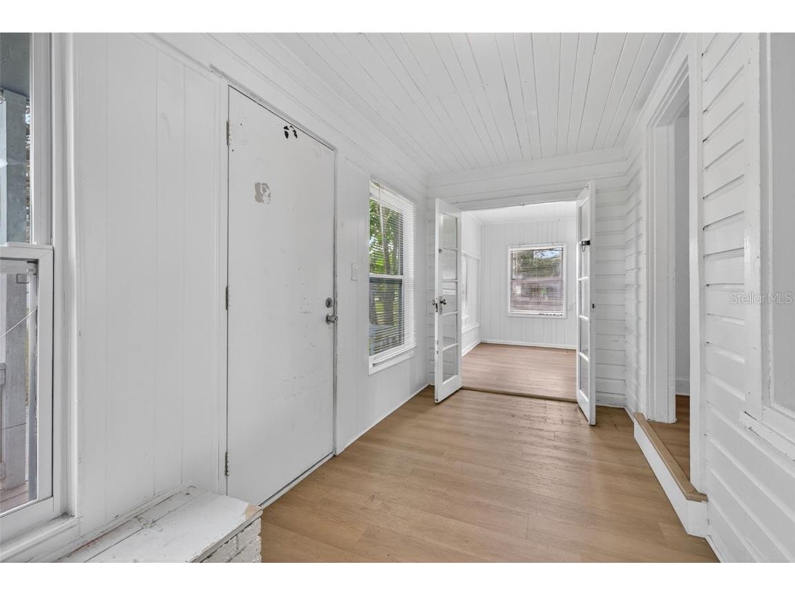 4811 Fairfield Avenue S Saint Petersburg FL 33711 A4667099 image3