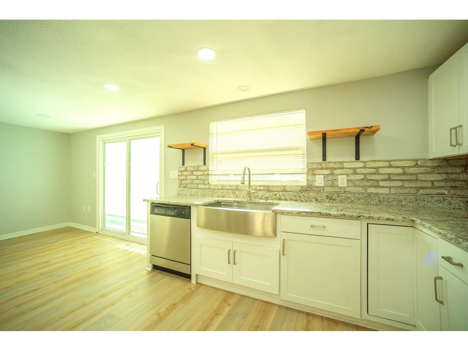 4811 N 30th Street Tampa FL 33610 TB8507507 image5