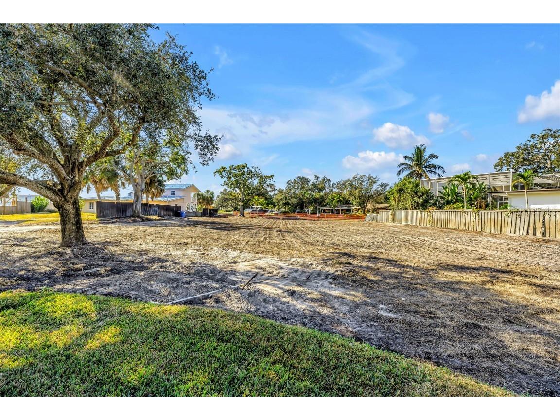 4811 Paradise Way S Saint Petersburg FL 33705 - LITTLE BAYOU TB8450933 image6