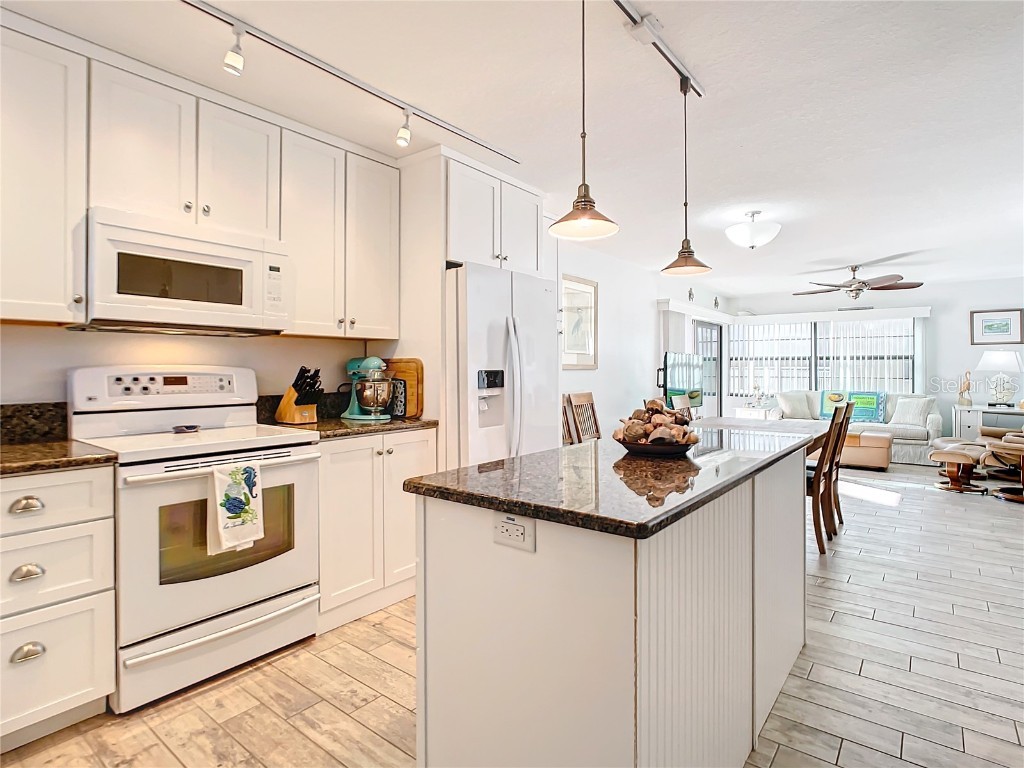 4811 Saxon Drive #A302 New Smyrna Beach FL 32169 - ATLANTIC OCEAN NS1080496 image1