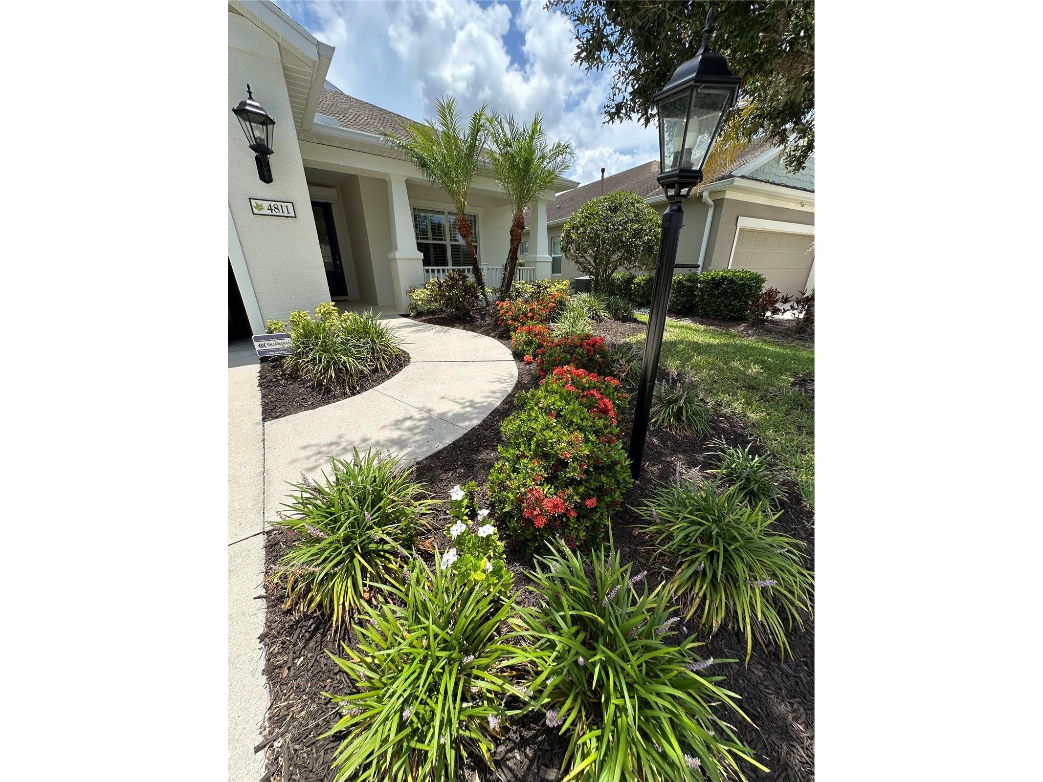 4811 Silvermoss Drive Sarasota FL 34243 R4911494 image3