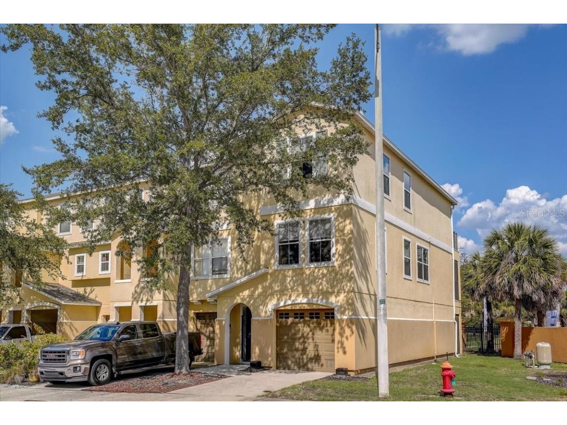 4811 Tuscan Loon Drive Tampa FL 33619 T3446282 image1