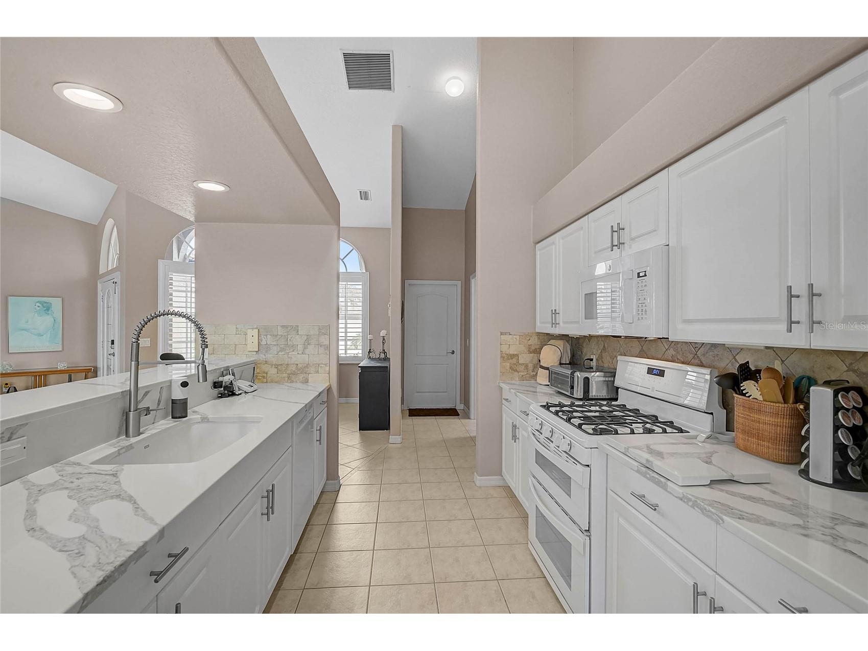 4811 Via San Tomaso Venice FL 34293 N6144312 image10