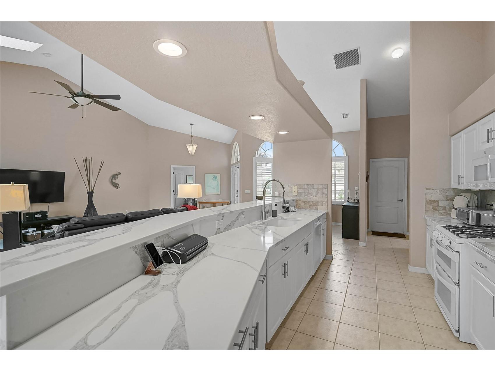4811 Via San Tomaso Venice FL 34293 N6144312 image9