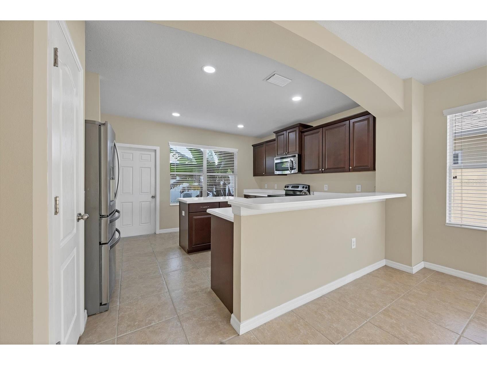 4811 Woodbrook Drive Sarasota FL 34243 A4652272 image14