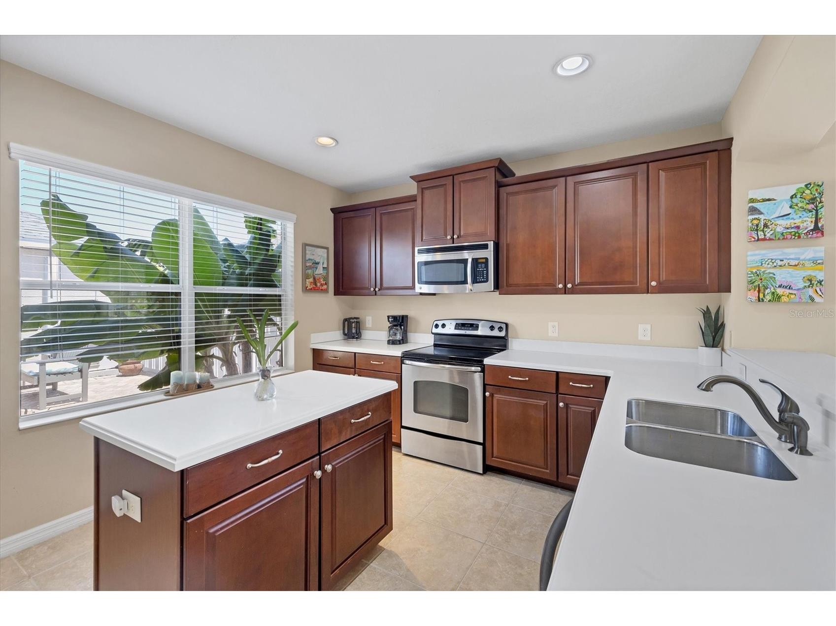 4811 Woodbrook Drive Sarasota FL 34243 A4652272 image18