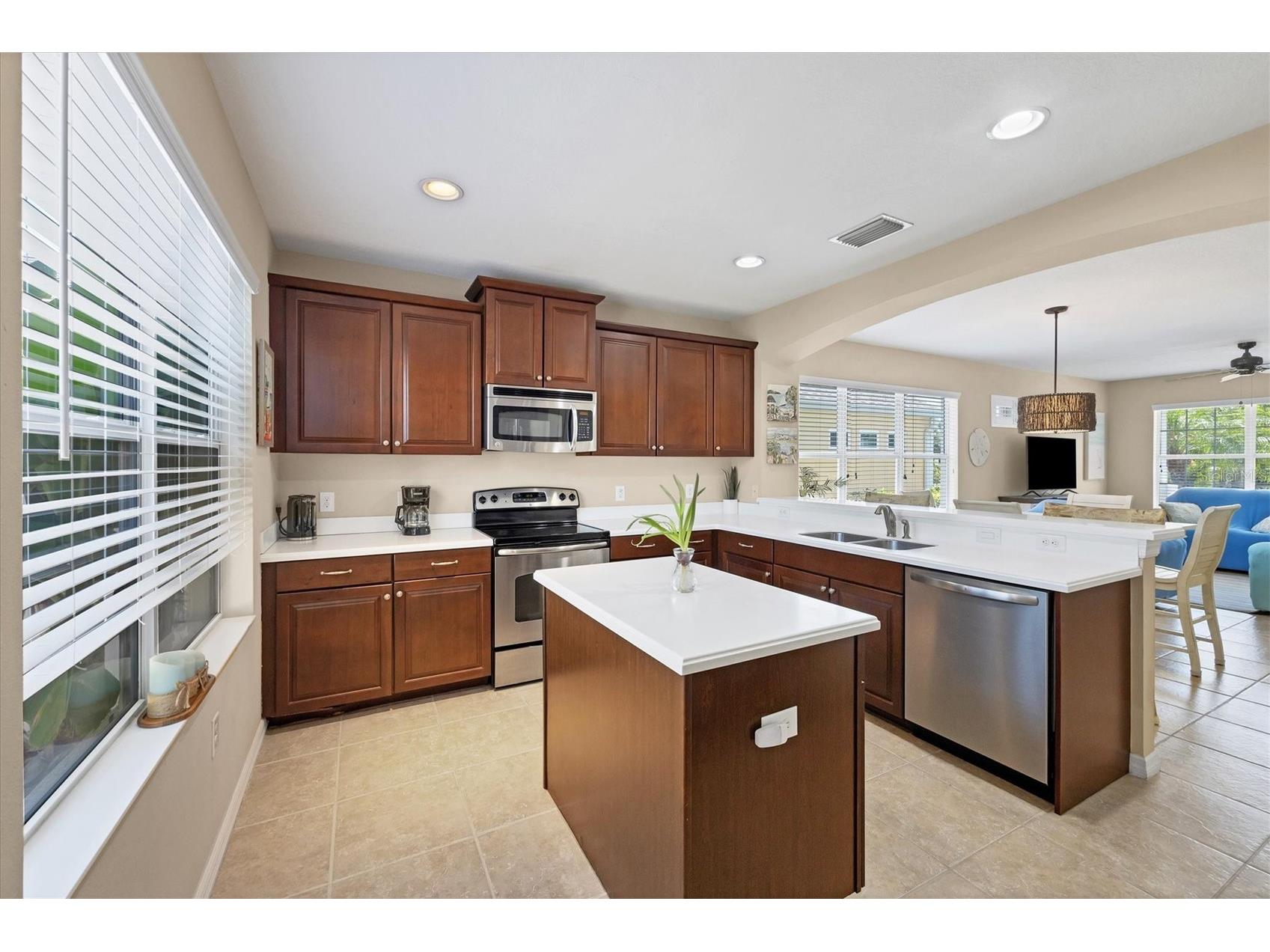 4811 Woodbrook Drive Sarasota FL 34243 A4652272 image20