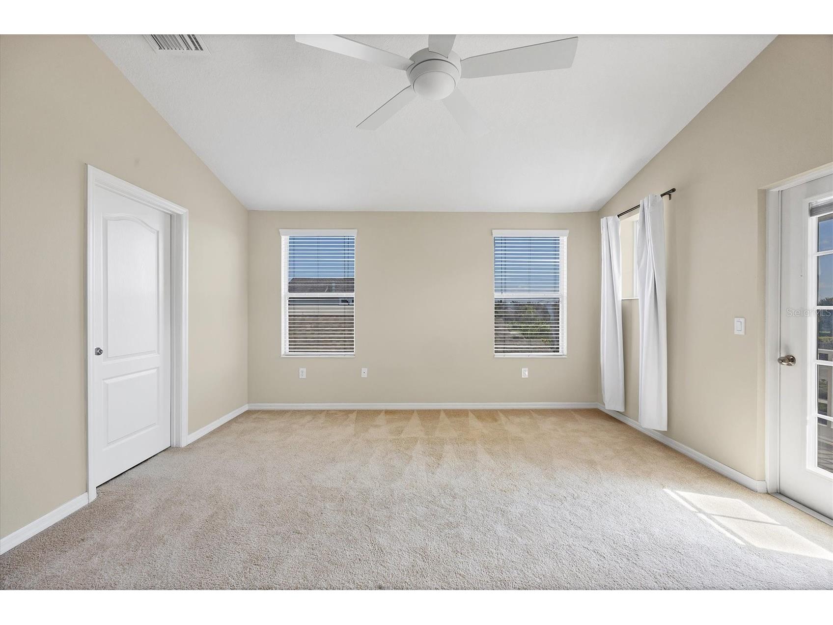 4811 Woodbrook Drive Sarasota FL 34243 A4652272 image24