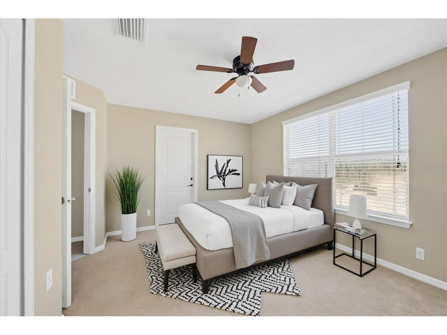 4811 Woodbrook Drive Sarasota FL 34243 A4652272 image32