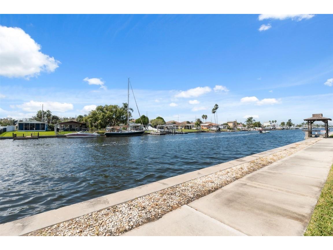 4812 Jasper Drive #105 New Port Richey FL 34652 TB8440563 image26