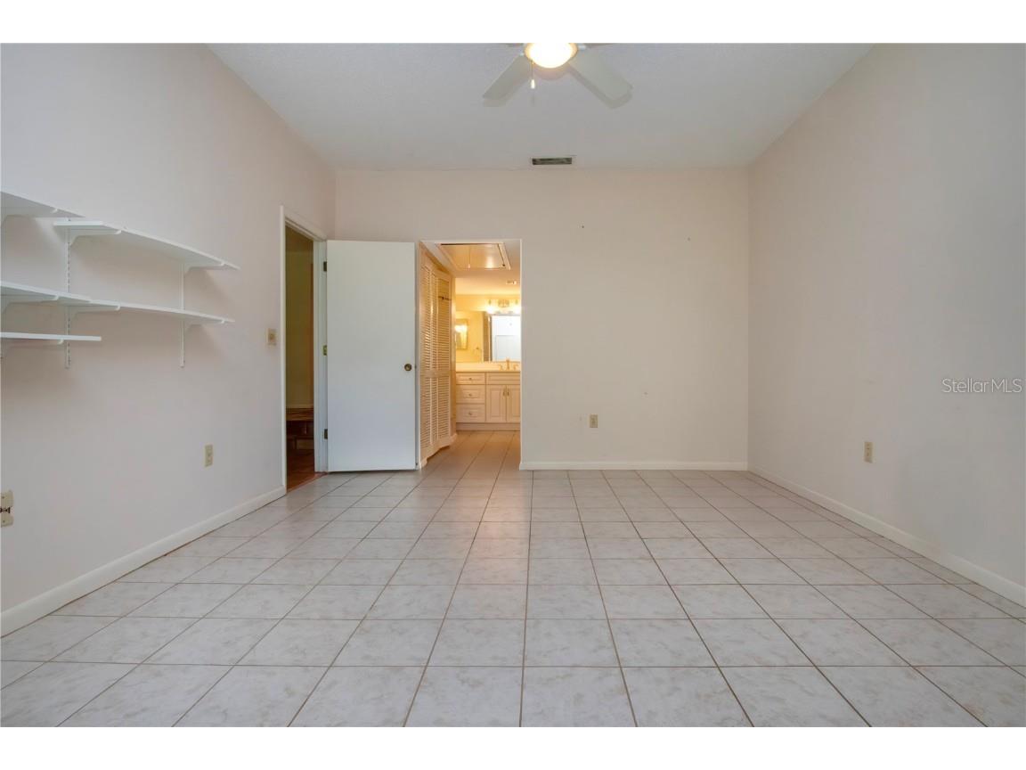 4812 Kestral Park Circle #20 Sarasota FL 34231 A4651548 image33