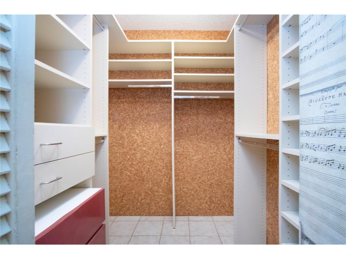 4812 Kestral Park Circle #20 Sarasota FL 34231 A4651548 image37