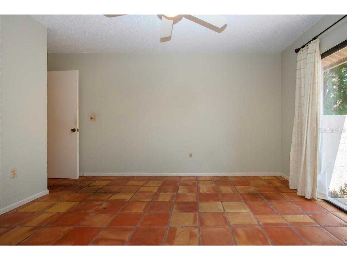 4812 Kestral Park Circle #20 Sarasota FL 34231 A4651548 image44