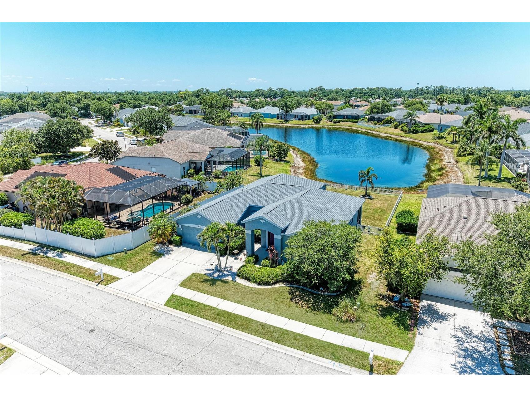 4812 Turtle Bay Terrace Bradenton FL 34203 A4693064 image2