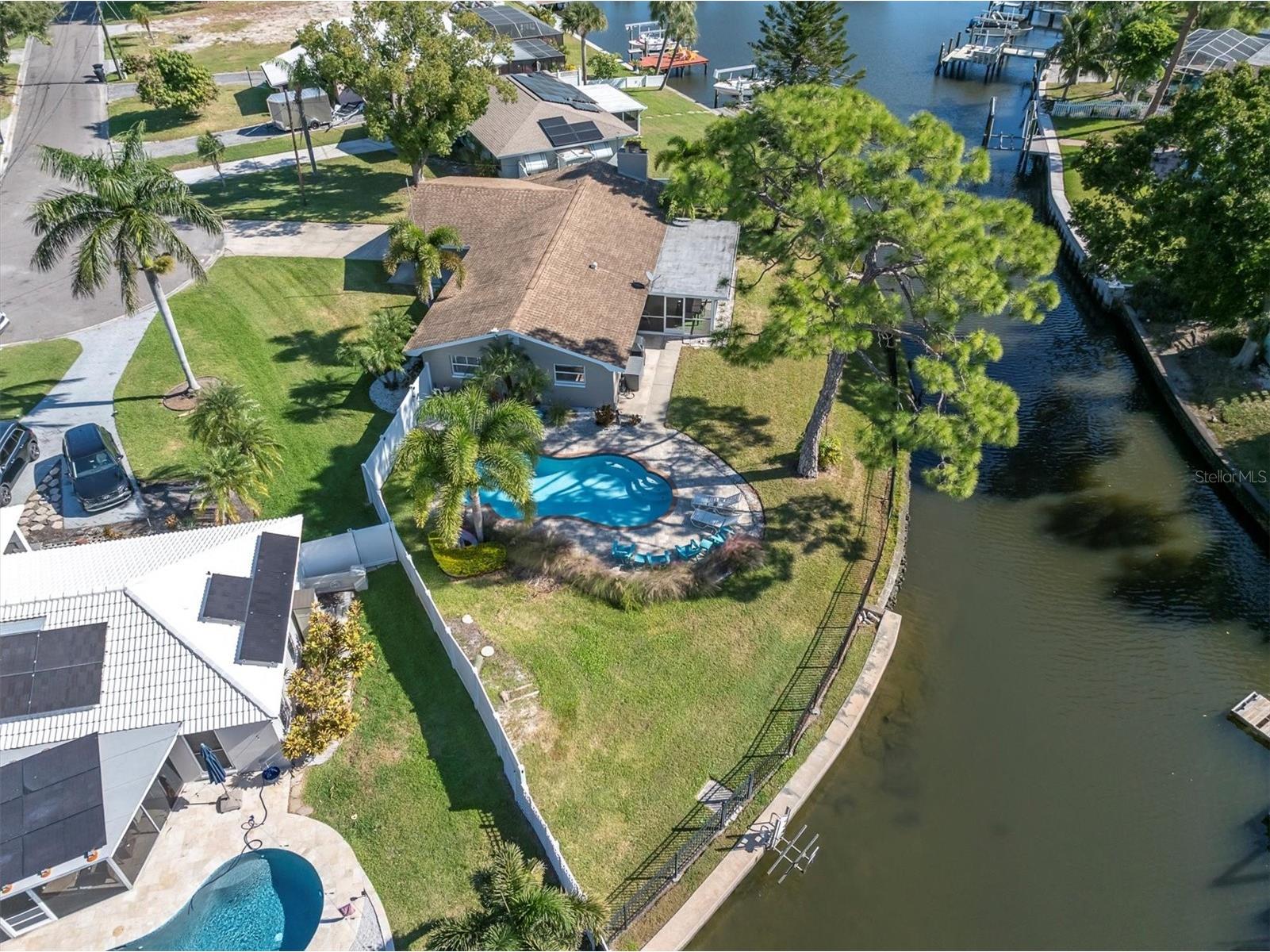 4812 Venetian Place NE Saint Petersburg FL 33703 TB8444711 image16