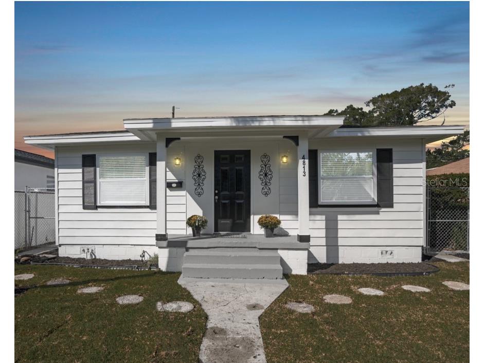 4813 1st Avenue S Saint Petersburg FL 33711 U8225631 image1