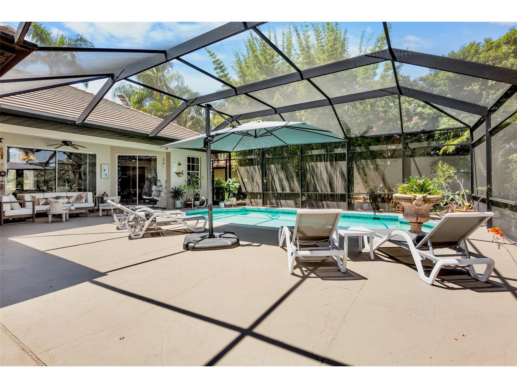 4813 Benchmark Court Sarasota FL 34238 A4690988 image24