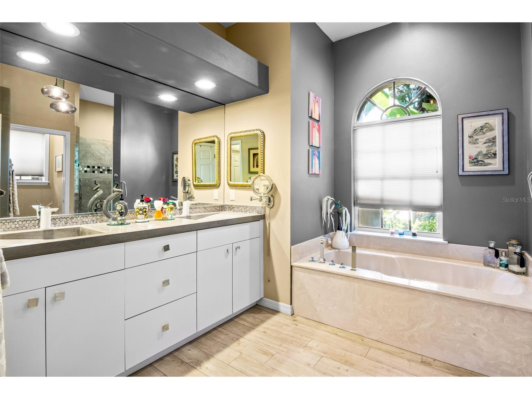4813 Benchmark Court Sarasota FL 34238 A4690988 image29