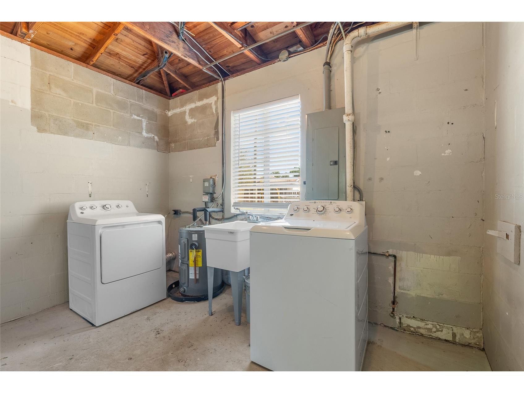 4813 Lake Charles Drive N Kenneth City FL 33709 TB8502183 image32