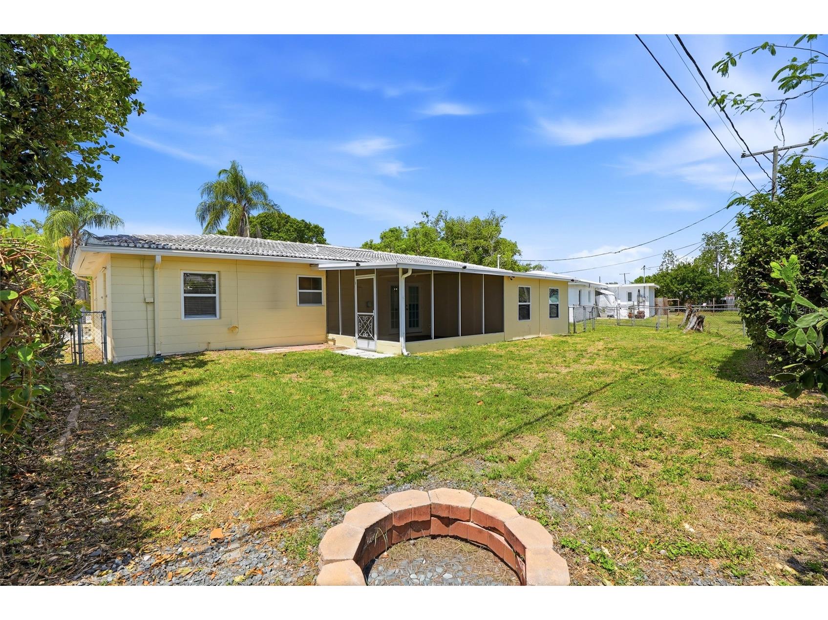 4813 Lake Charles Drive N Kenneth City FL 33709 TB8502183 image38