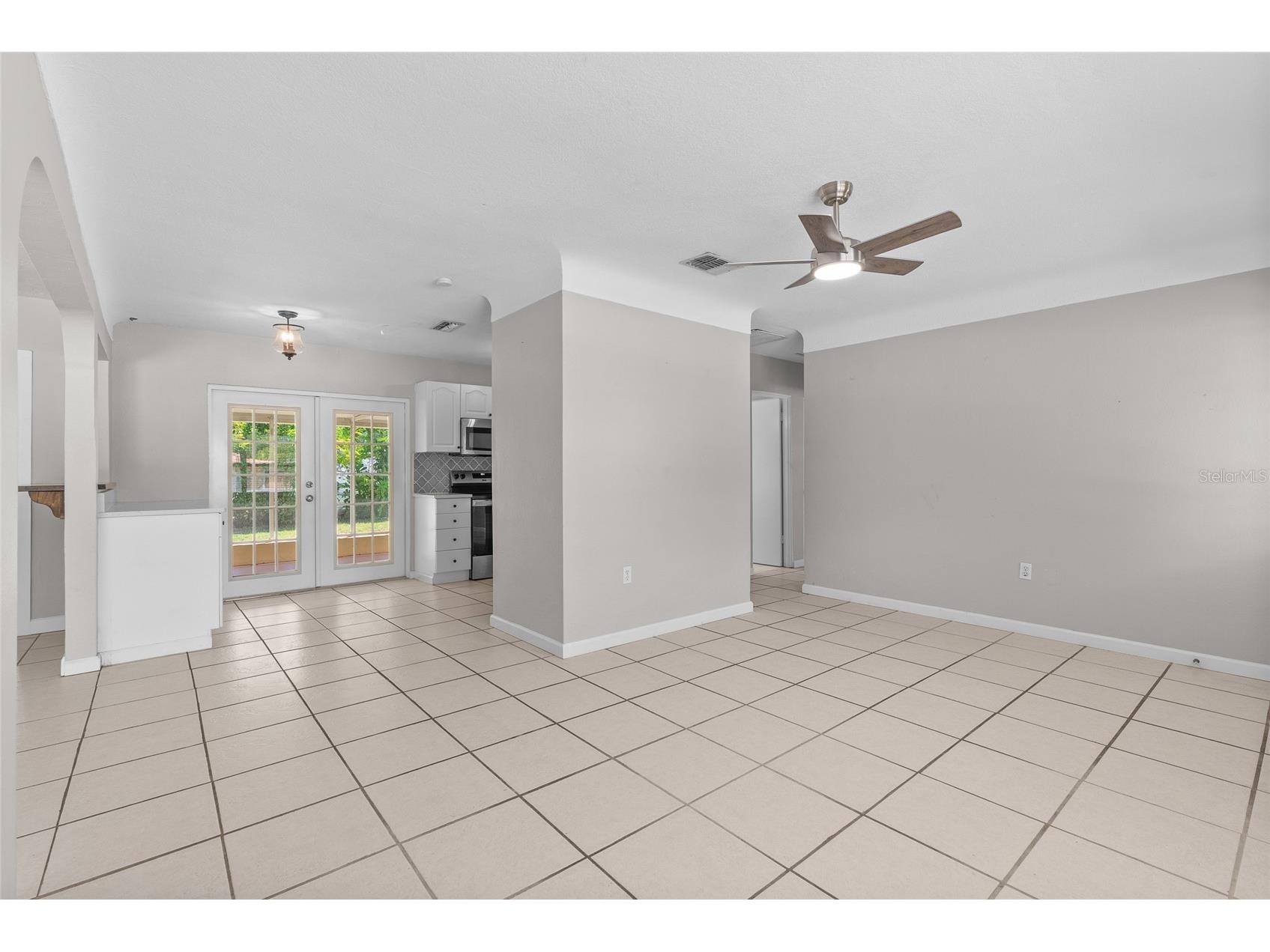 4813 Lake Charles Drive N Kenneth City FL 33709 TB8502183 image5