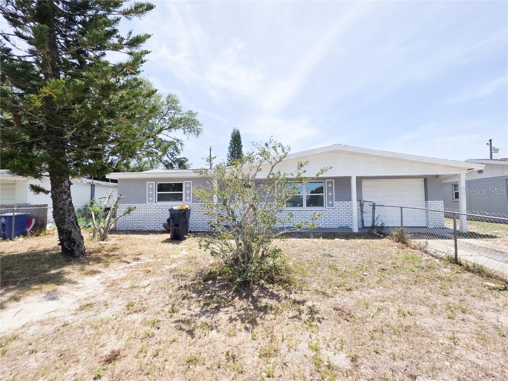 4814 Foothill Drive Holiday FL 34690 TB8427792 image1