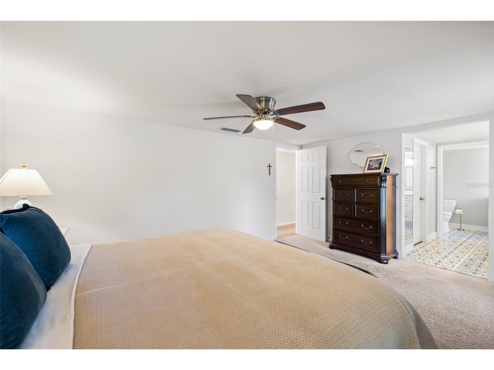 4814 Fox Hunt Dr Tampa FL 33624 TB8523386 image25