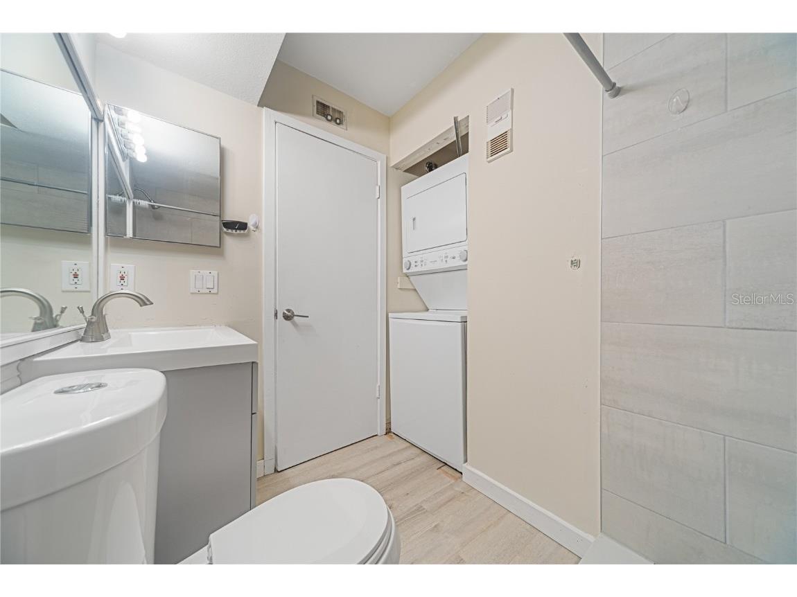 4814 Marks Terrace #383B2L Orlando FL 32811 O6355491 image23