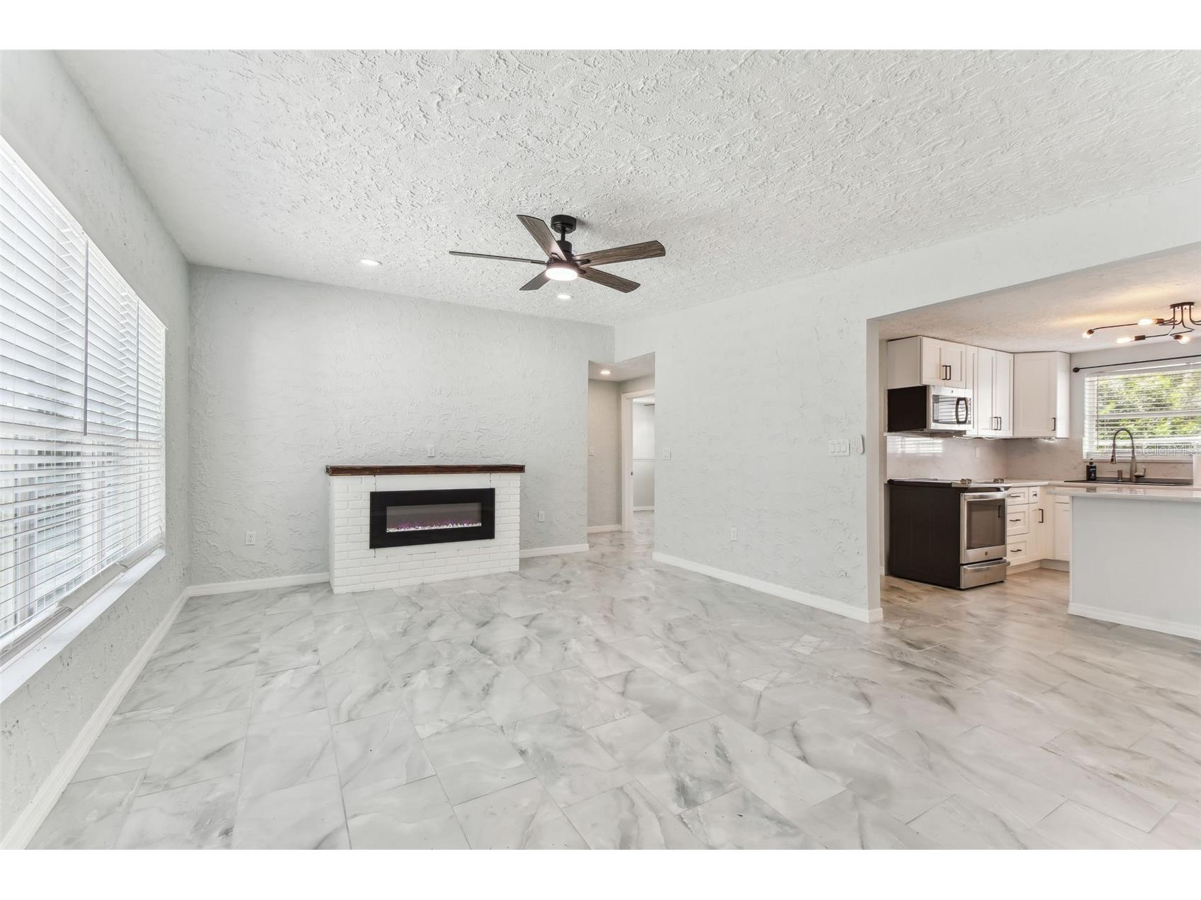 4814 N Highland Avenue Tampa FL 33603 TB8498782 image6