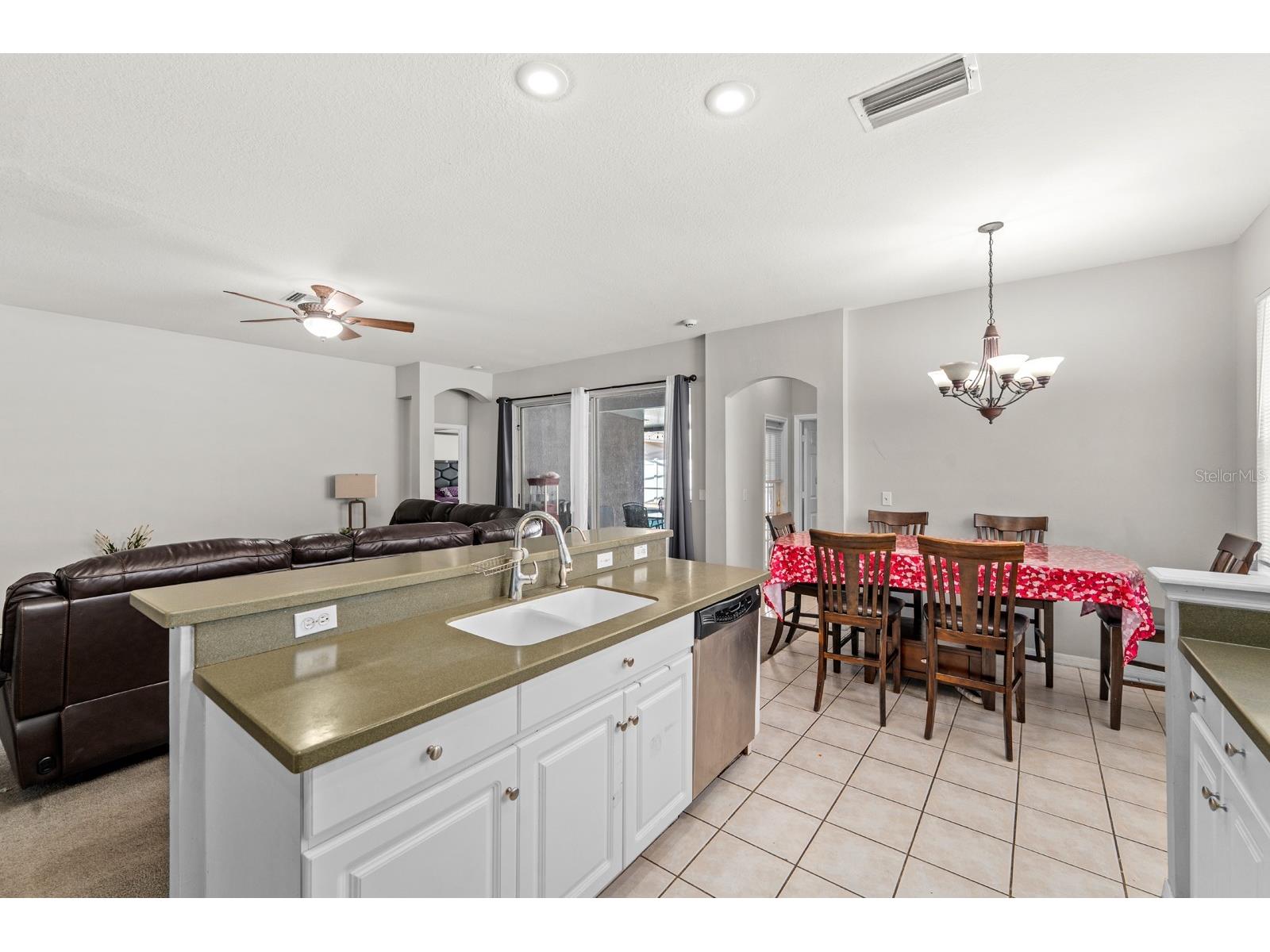 4814 Portobello Circle Valrico FL 33596 TB8505863 image10