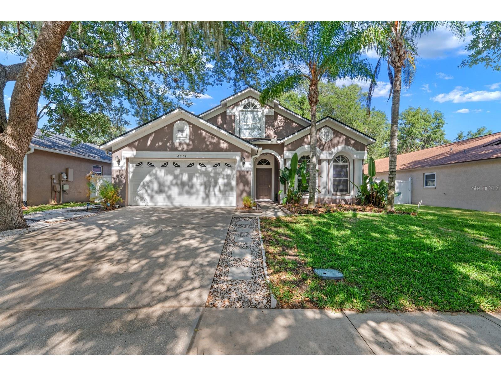 4814 Portobello Circle Valrico FL 33596 TB8505863 image2