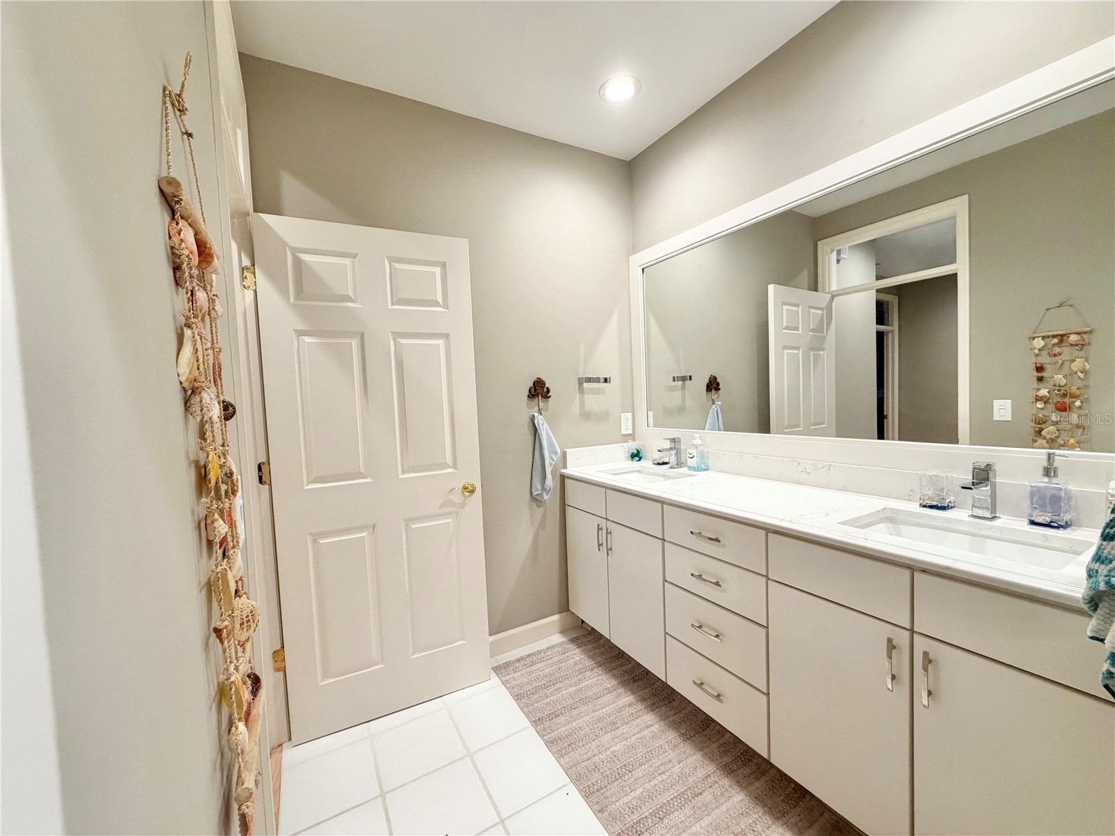 4814 W Beachway Drive Tampa FL 33609 TB8505693 image42
