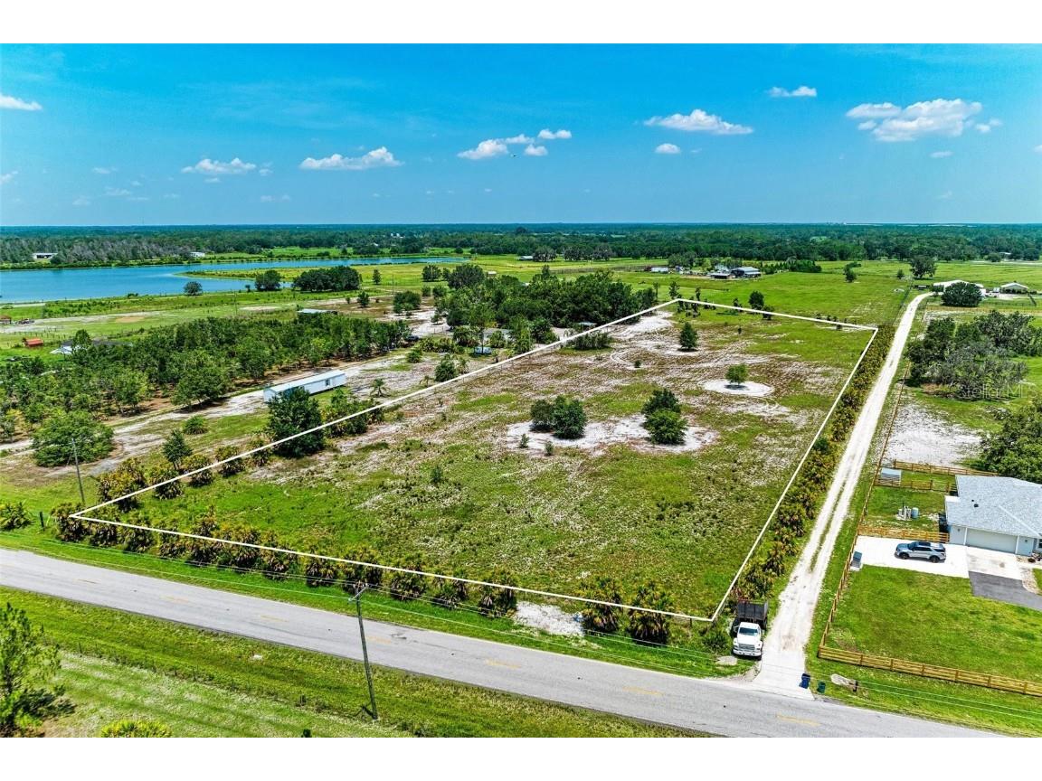 4814 Wauchula Road Myakka City FL 34251 A4575539 image1