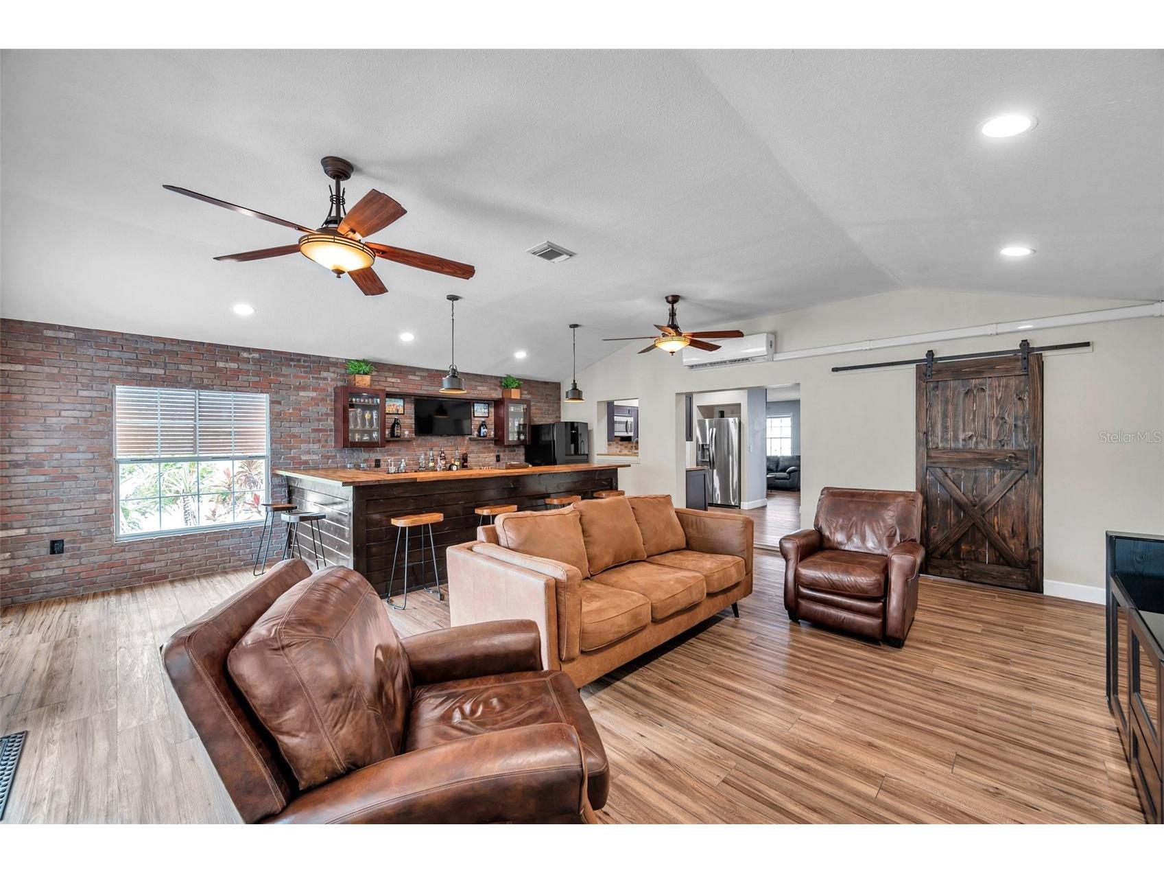 4815 Plantation Drive Tampa FL 33615 TB8472576 image13