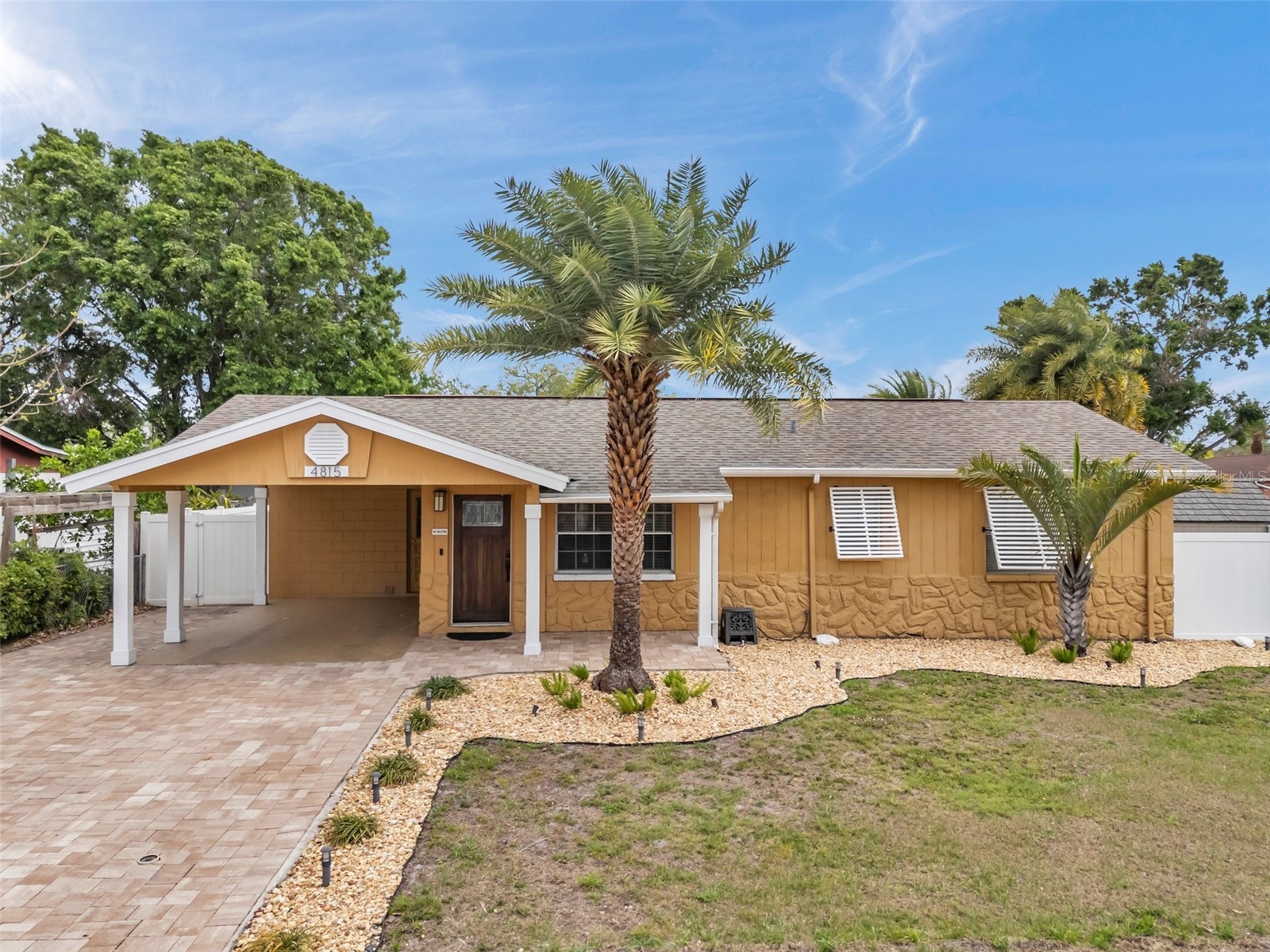 4815 Plantation Drive Tampa FL 33615 TB8472576 image3