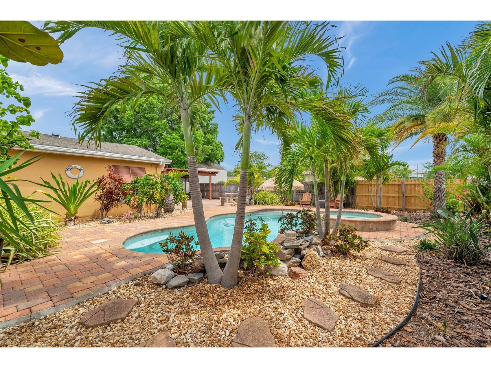 4815 Plantation Drive Tampa FL 33615 TB8472576 image39