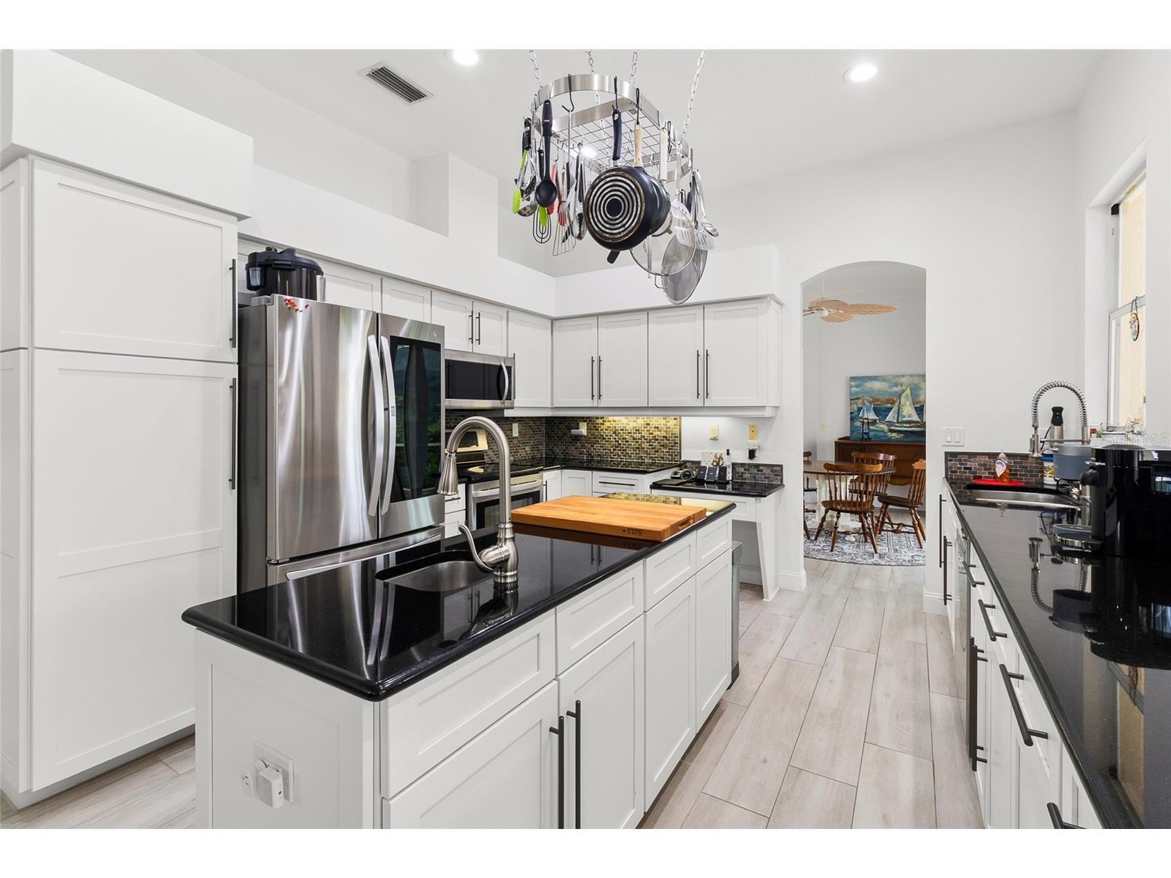 4815 Queen Palm Terrace NE Saint Petersburg FL 33703 - LAKE PLACIDO BAYOU TB8496804 image18