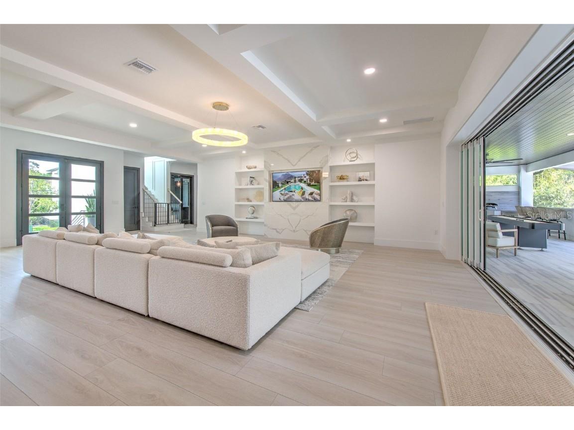 4815 W Sunset Boulevard Tampa FL 33629 TB8456819 image5