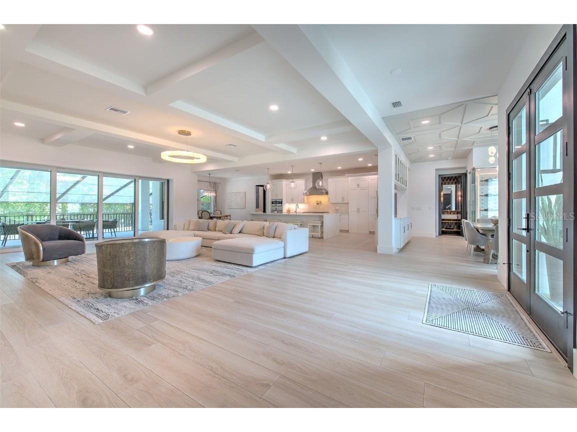 4815 W Sunset Boulevard Tampa FL 33629 TB8456819 image6