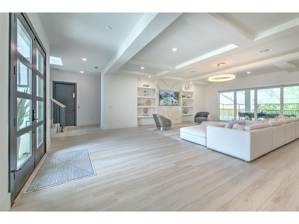 4815 W Sunset Boulevard Tampa FL 33629 TB8456819 image8