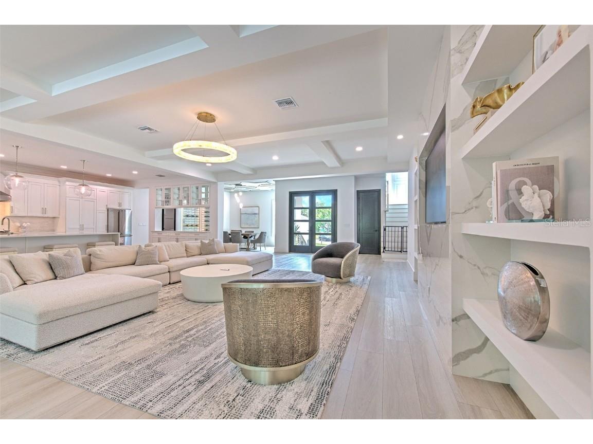 4815 W Sunset Boulevard Tampa FL 33629 TB8456819 image9