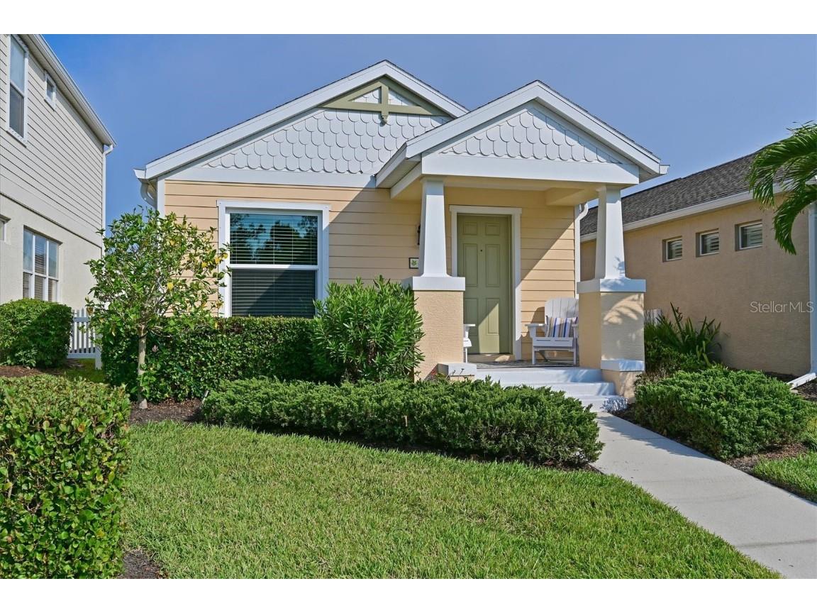 4815 Woodbrook Drive Sarasota FL 34243 A4568354 image1