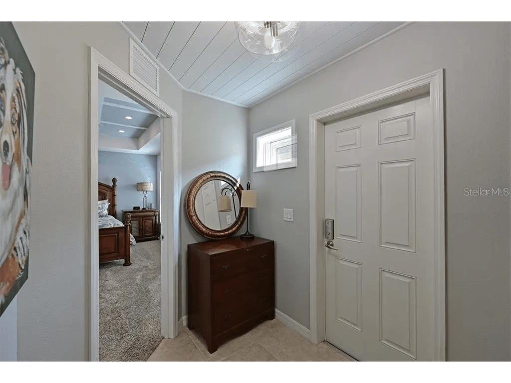 4815 Woodbrook Drive Sarasota FL 34243 TB8495667 image14