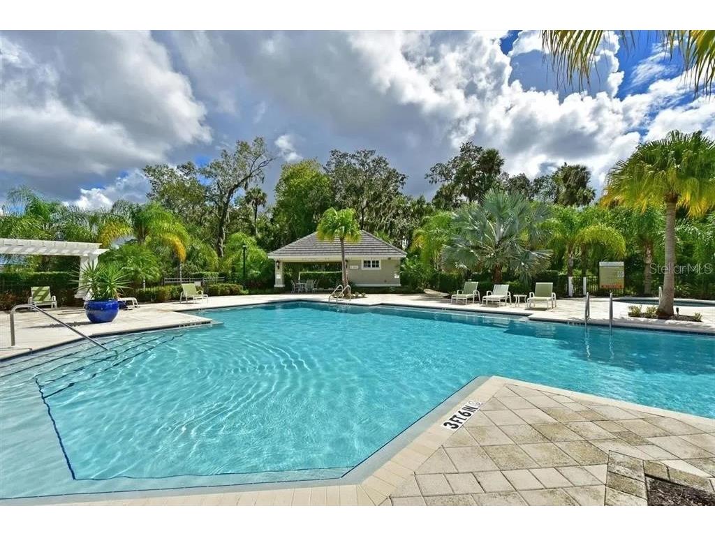 4815 Woodbrook Drive Sarasota FL 34243 TB8495667 image18