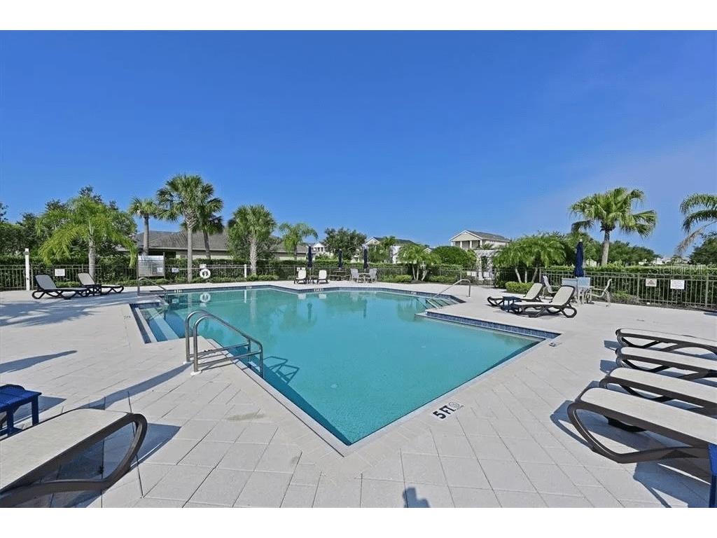 4815 Woodbrook Drive Sarasota FL 34243 TB8495667 image20
